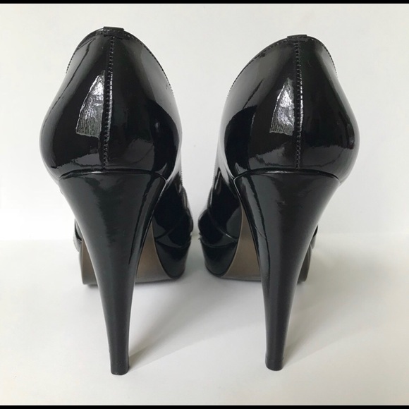 Carlos Santana Patent Leather Black Heels size 8 - Picture 4 of 8